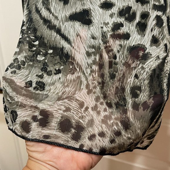 New Lette Small Gray Black Silver Threading Animal Print Swim Cover Boutique NWT - Picture 7 of 10